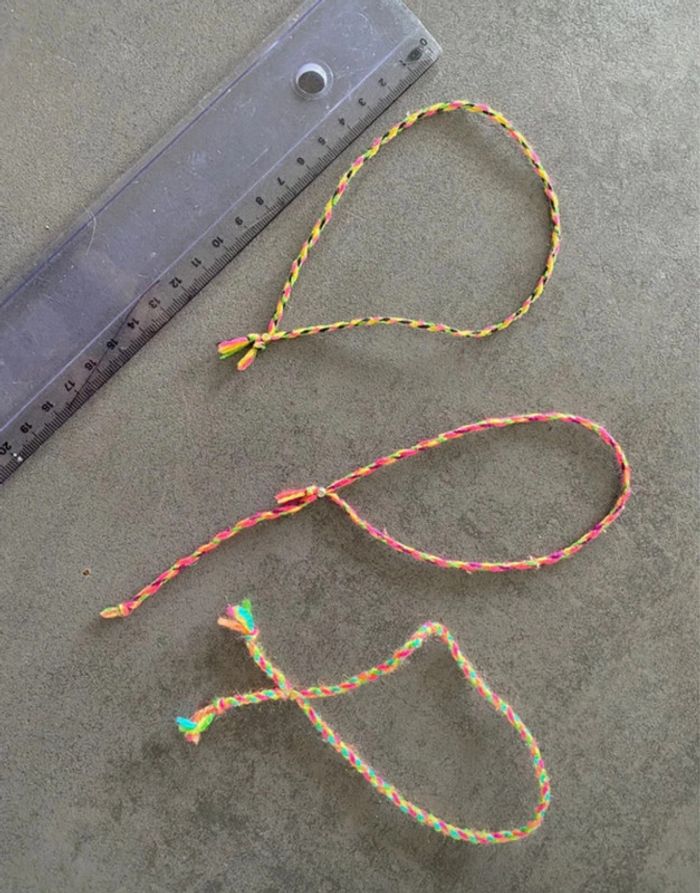 Lot de 3 bracelets tissus - photo numéro 2