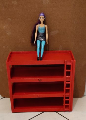 lit superposé et divers articles