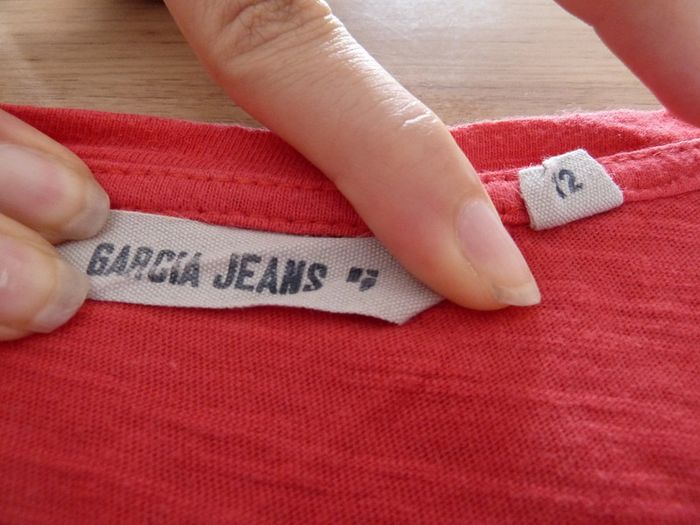 T Shirt fantaisie rouge - photo numéro 2