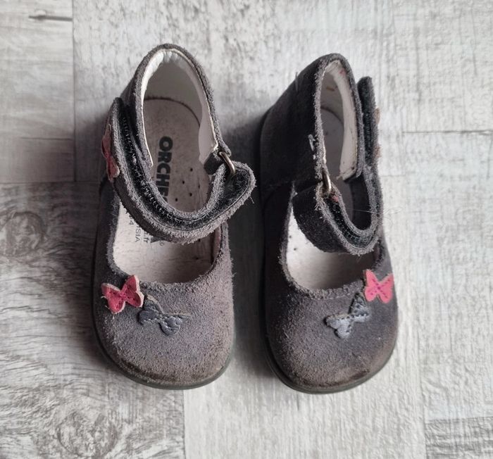 Chaussures fille p18 - photo numéro 2