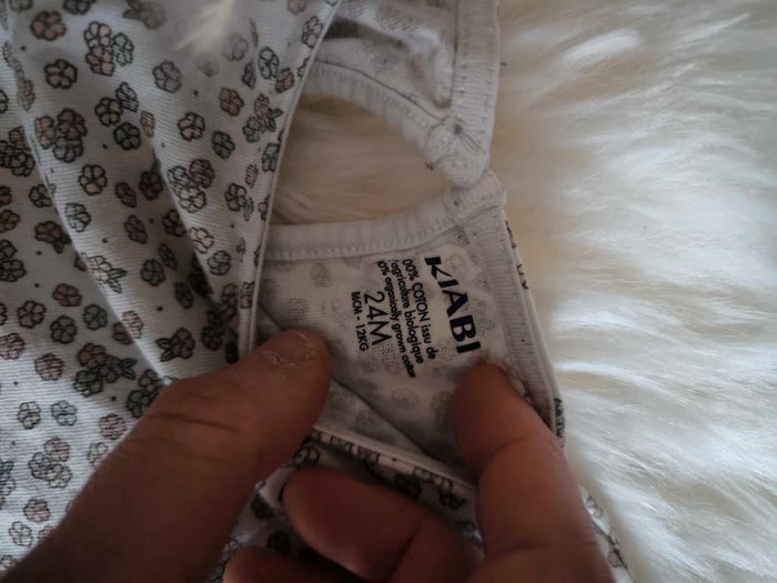 🩷 Joli ensemble Kiabi 2 pièces 24 mois 🩷 - photo numéro 4