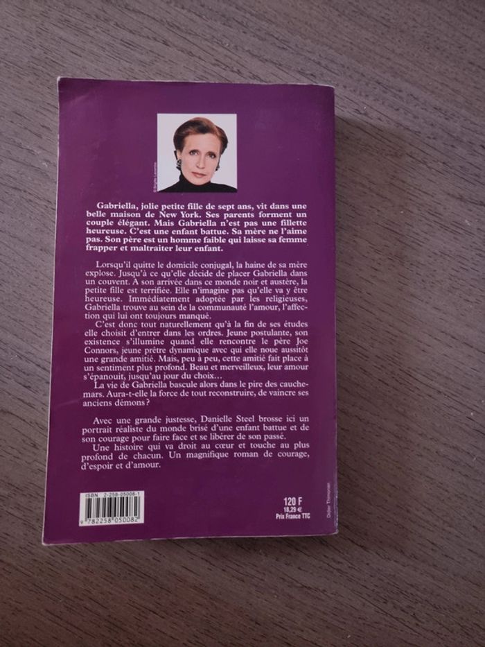 Danielle Steel Un si long chemin - photo numéro 3