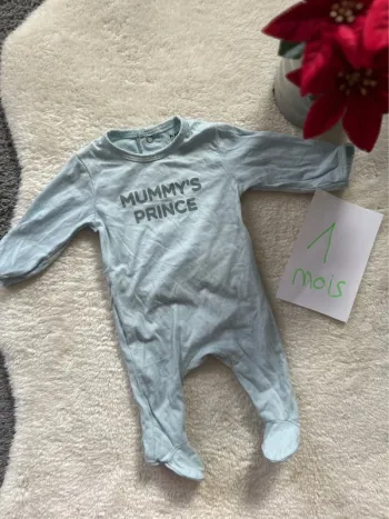 Pyjama ~ Kiabi ~ 1 mois
