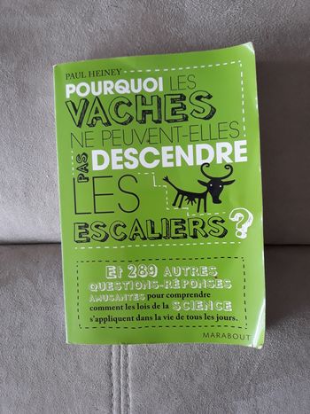 Faby27800 Livre : Pourquoi les vaches ne peuvent-elles pas descendre les escaliers ? Paul Heiney Edi