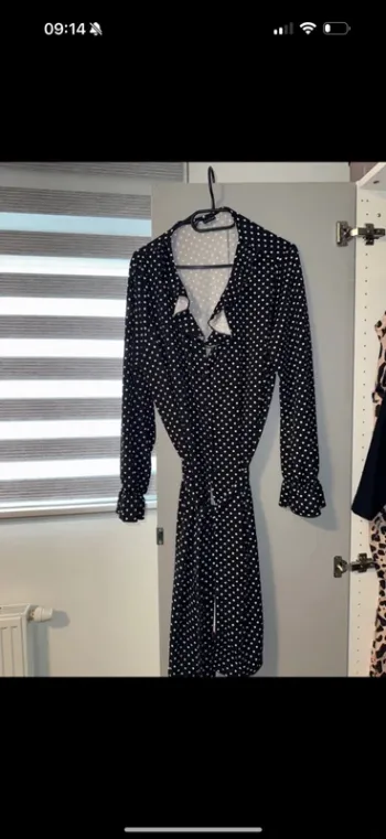 Robe moulante 44-46 neuf