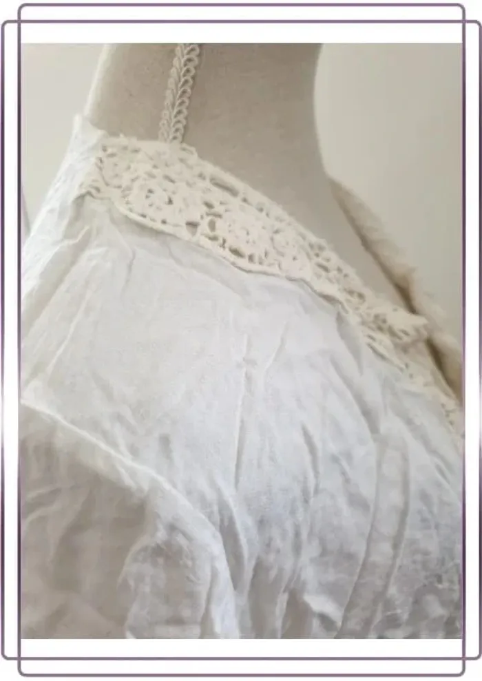 Haut blanc large taille S/M, très bon état - photo numéro 5