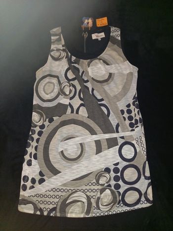 Tunique (ou robe courte) ethnique Armand Thiery taille 3