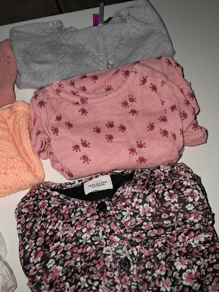 Lot de haut pour bébé 6 mois - photo numéro 4