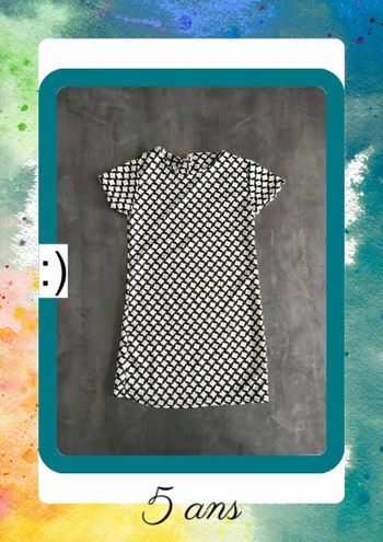 robe noire et blanc / 6 ans ( petit)