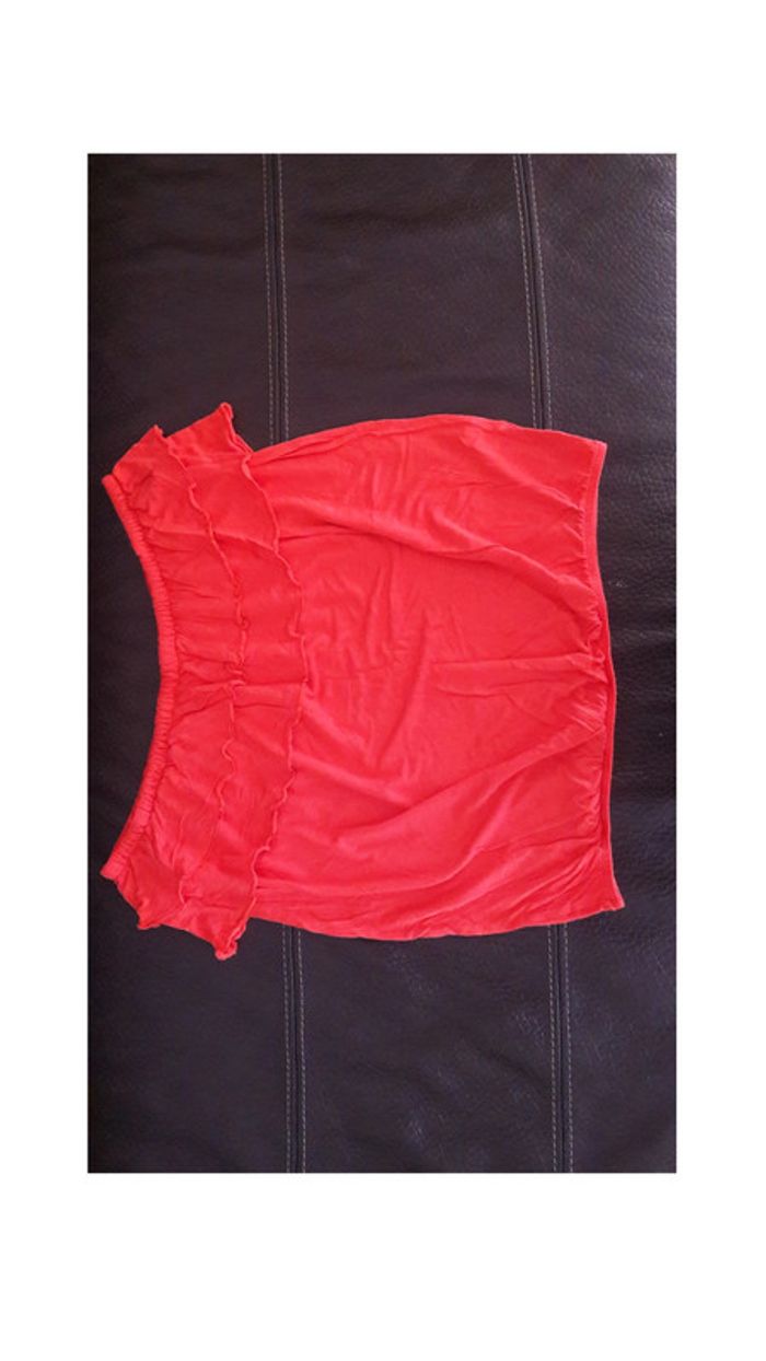 Haut sans bretelle (type "bandeau" ) taille L