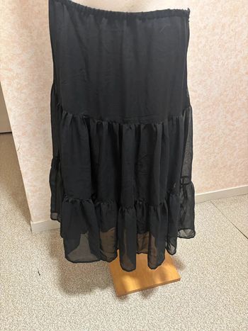 Jupe longue à volant taille 48 marque taillissime