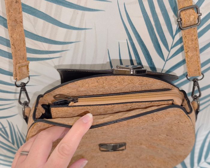 🌺 Sac a main rond bandoulière en liège - Neuf 🌺 - photo numéro 6