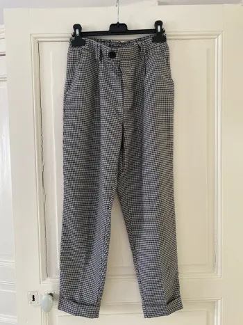 Pantalon carotte motifs pieds de poules bershka M