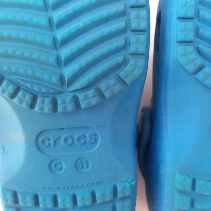 Crocs T. 28/29 - photo numéro 4