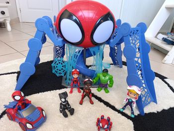 Quartier général Spidey et ses amis