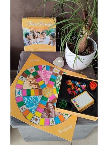 Jeu trivial poursuit édition de la bonne humeu