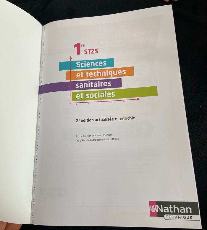 Livre ST2S Sciences et techniques sanitaires et sociales 2e édition - photo numéro 3