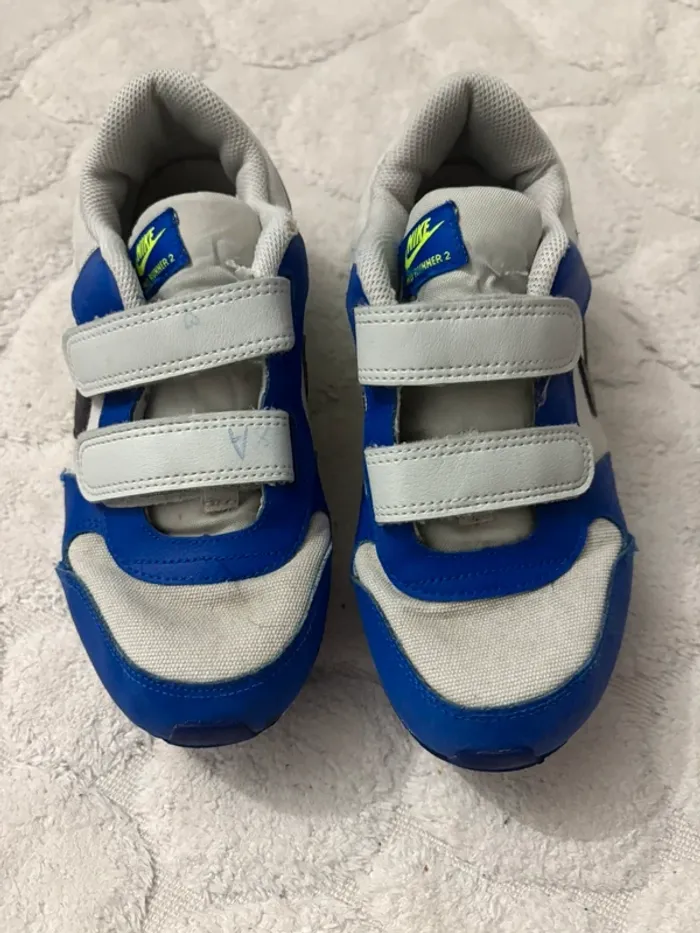 Baskets Nike garçon pointure 35