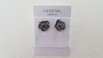 Clous d'oreilles