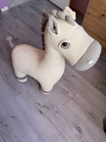 Crochetts - Grande peluche siège d’appoint cheval - White and Gray
