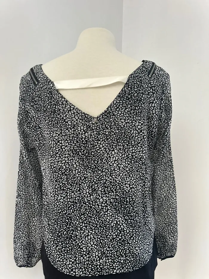 Bluse femme - photo numéro 2