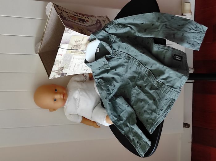 Chemise ML garçon 4 ans – Kaki – Motifs divers