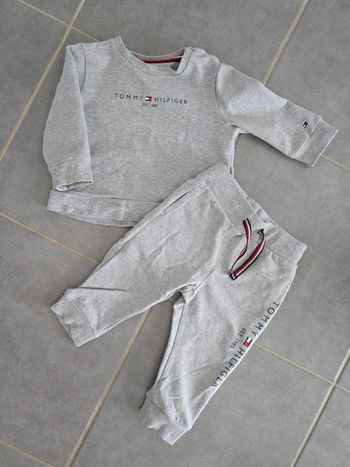 Ensemble jogging tommy hilfiger