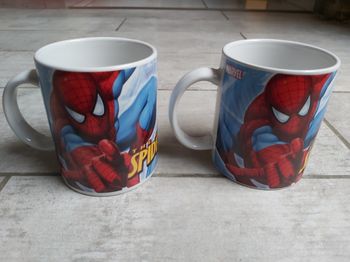 Mug spiderman