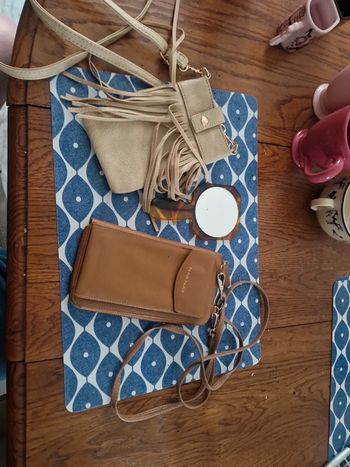 Lot de 2 pochettes porte monnaie cartes femme naf naf
