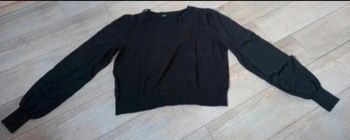 Pull noir
