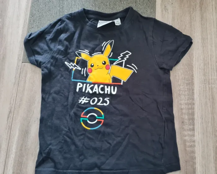 Tee shirt pokemon