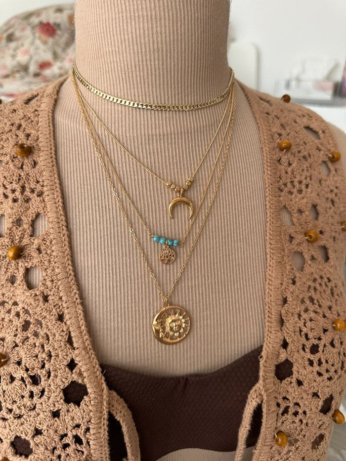 Collier multirangs couleur or