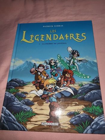 Bd LES LEGENDAIRES- TOME 1 la pierre de jovenia