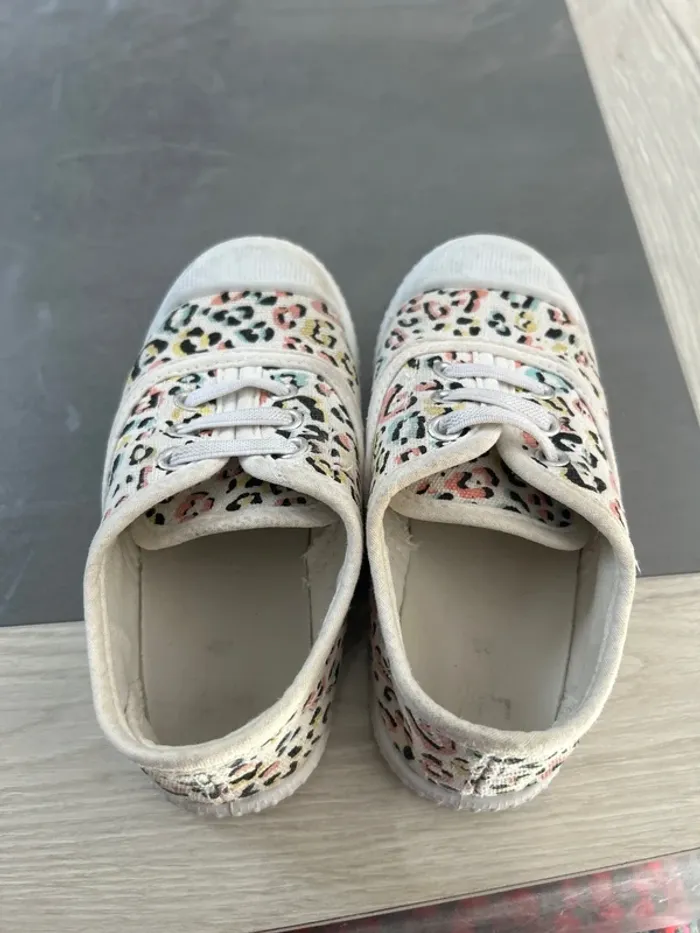 Chaussure fille p25 - photo numéro 4