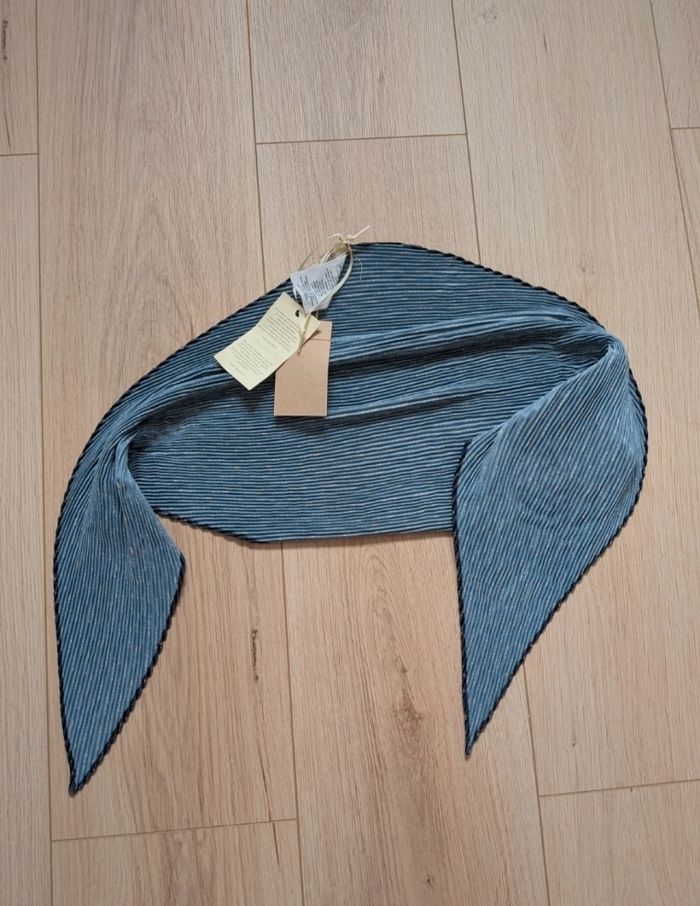 Foulard neuf Sessùn - photo numéro 4