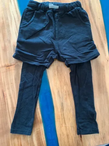 Pantalon short Zara taille 3/4 ans