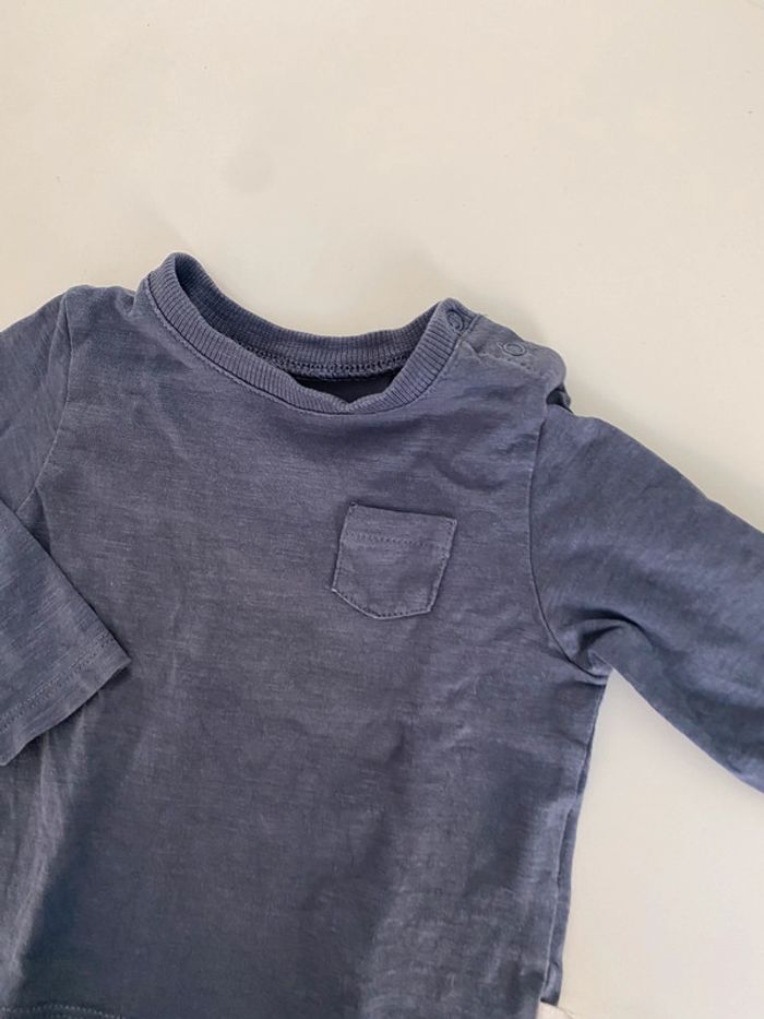 Tee shirt 6 mois - photo numéro 2