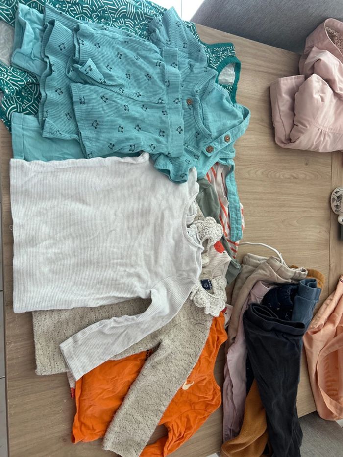 Lot vêtements 24 mois