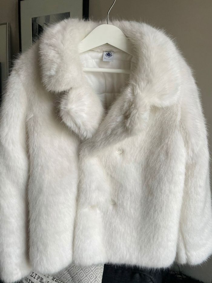 Manteau fausse fourrure 10ans - photo numéro 3