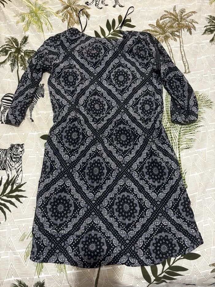 Robe femme - photo numéro 2