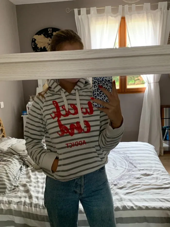 sweat à capuche rayé