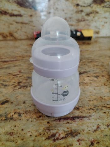 Biberon neuf 130 ml
