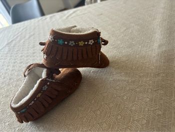 Chaussons bébé fille