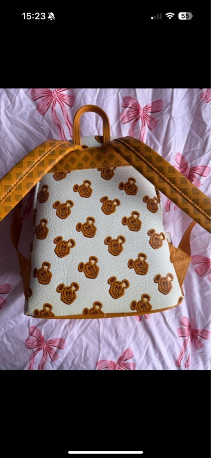 Sac loungefly Disney gaufre - photo numéro 3