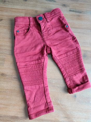 Jean stretch rouge 6 mois