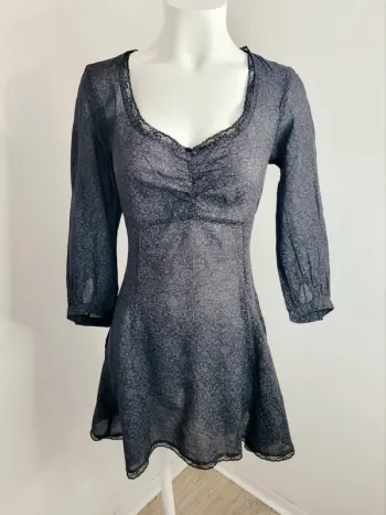 Belle robe Deca De Vous A Nous taille L (38/40)