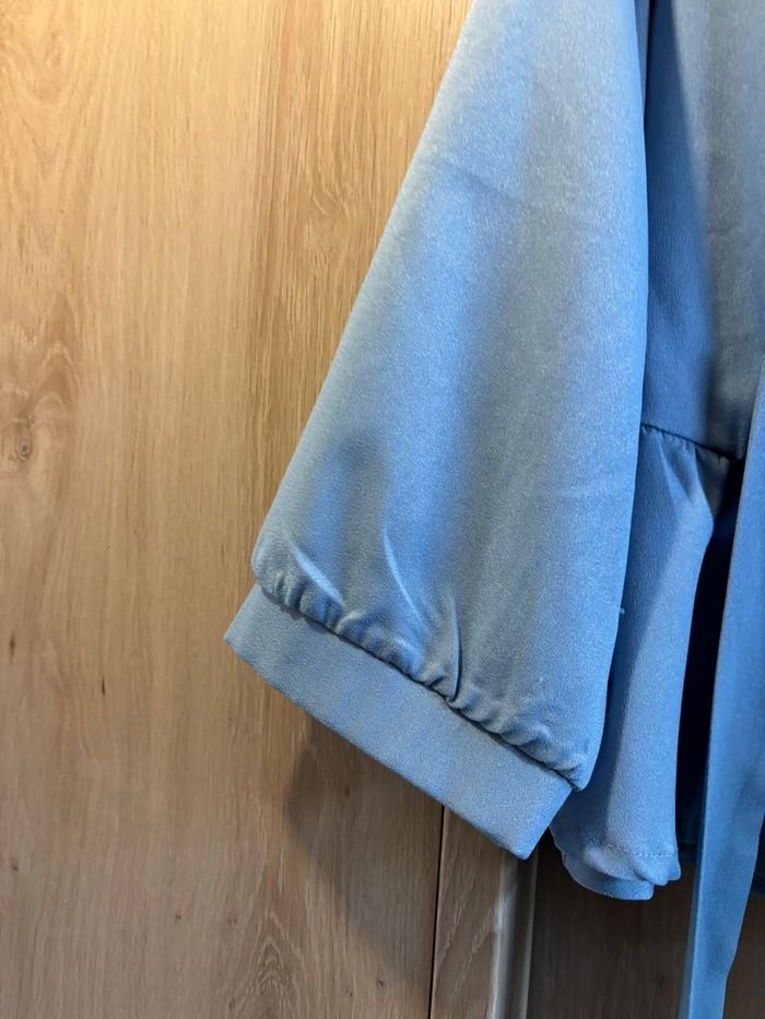 Blouse bleu boohoo - photo numéro 7