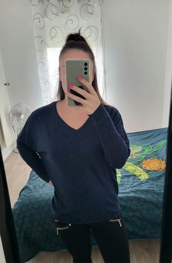 Pull col V kiabi Taille L