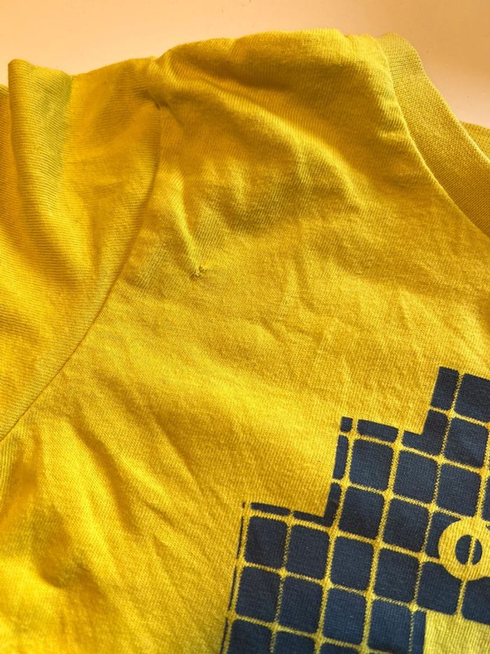 T-shirt jaune - photo numéro 3
