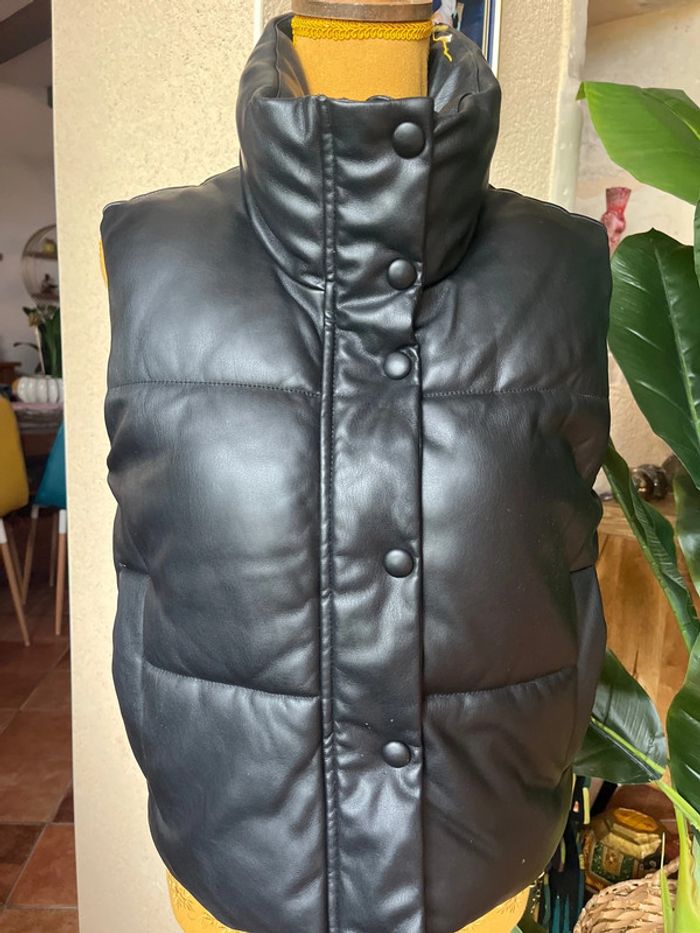 Veste sans manche similicuir Zara - photo numéro 2